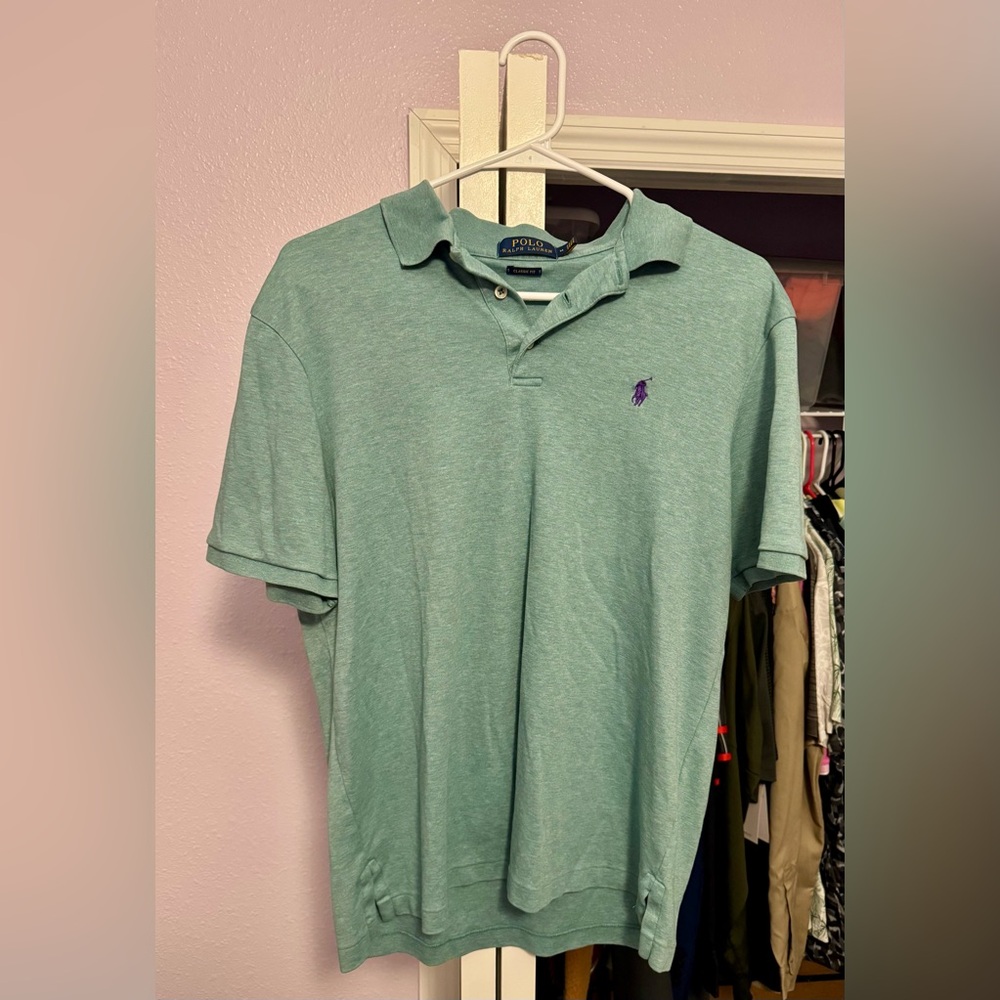 Polo Ralph Lauren men’s medium teal short sleeve polo shirt. Gently used